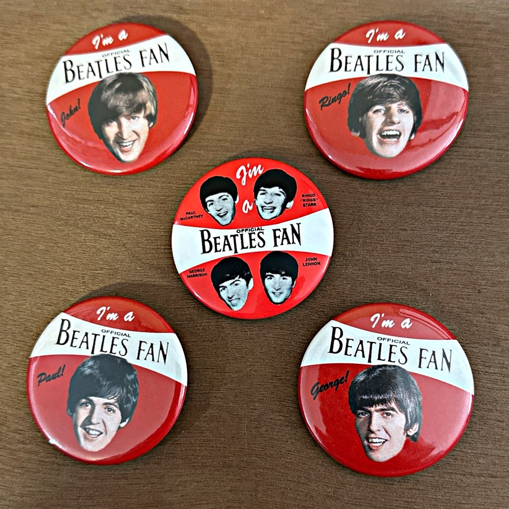 Vintage 1960s The Beatles “I’m a Beatles Fan” Pinback Set – Fab Four (5)